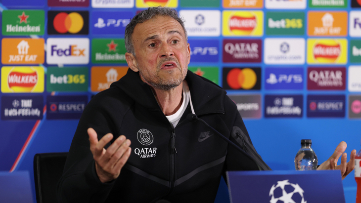 Луис Энрике — главный тренер ПСЖ