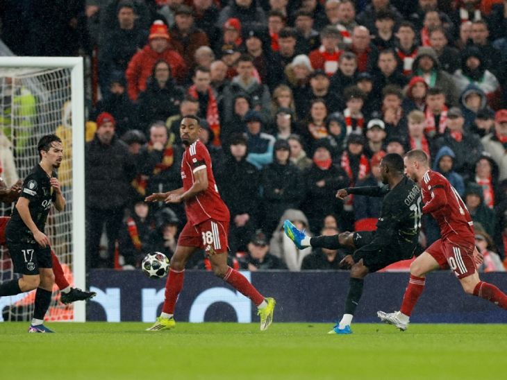 Первый гол Дембеле