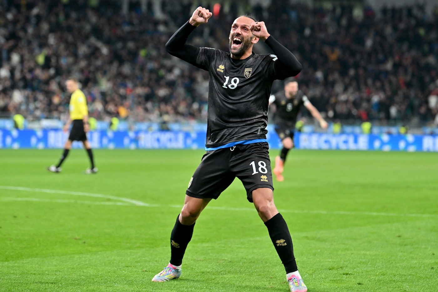 Ведат Мурики