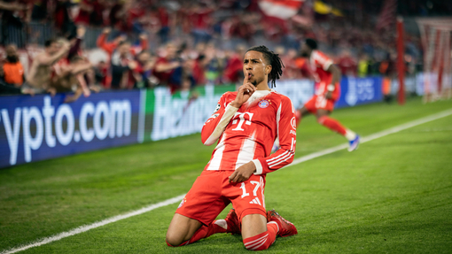 Майкл Олисе