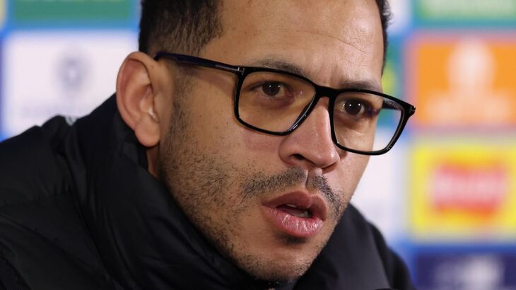 Лиам Росеньор