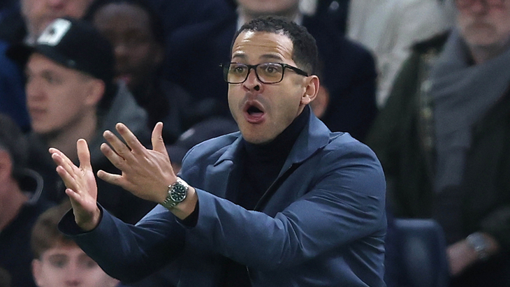 Лиам Росеньор