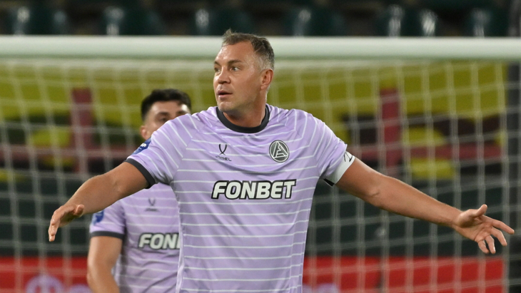 Артем Дзюба — нападающий «Акрона»