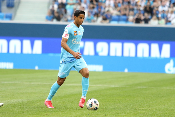 Дуглас Сантос