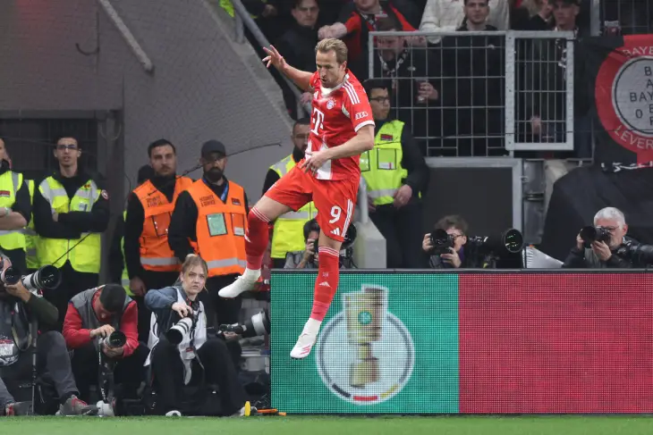 Гарри Кейн празднует гол