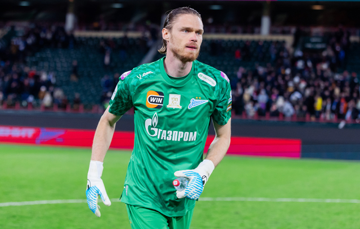 Денис Адамов