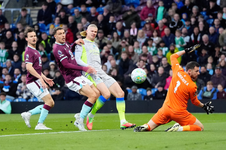 Гол Холанна