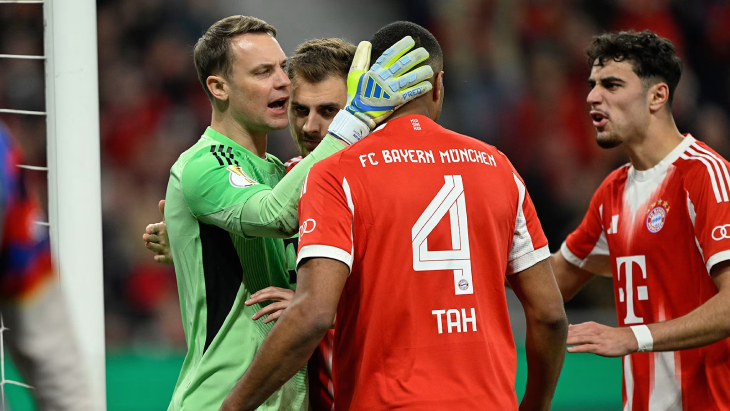 Мануэль Нойер после сейва