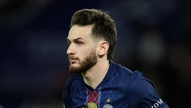 Хвича Кварацхелия — полузащитник ПСЖ