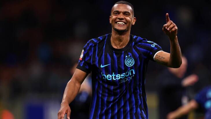 Мануэль Аканджи