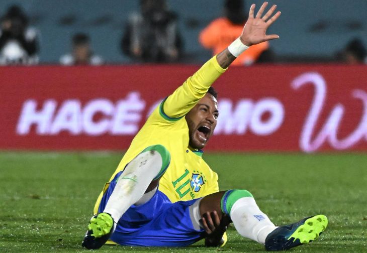 Последний матч Неймара за сборную в 2023 году закончился для него тяжелой травмой