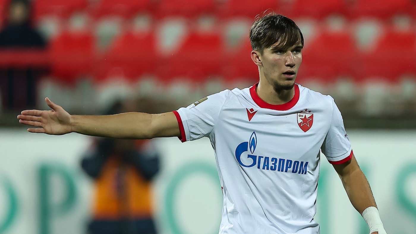 Василие Костов