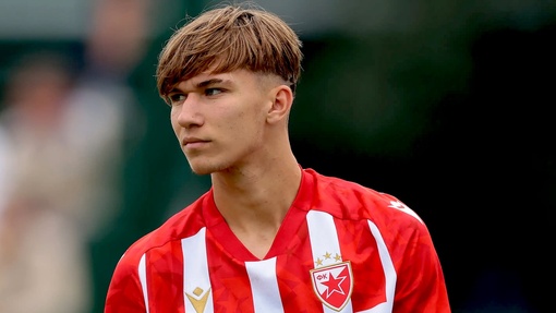 Василие Костов