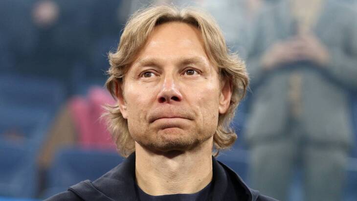 Валерий Карпин