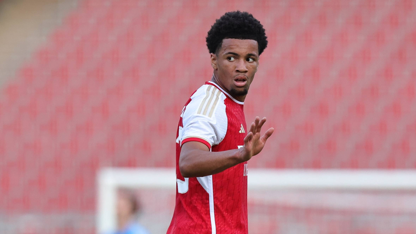 Итан Нванери