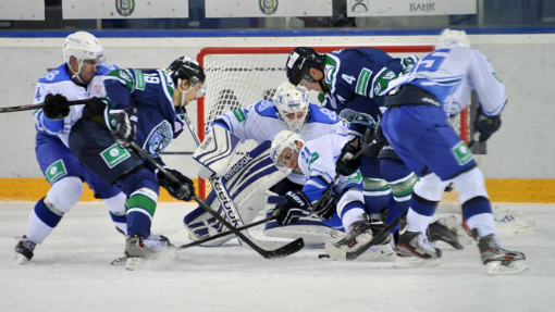 «Нефтехимик» — «Югра»