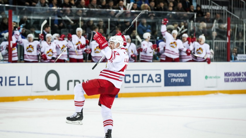 «Джокеры» одержали волевую победу