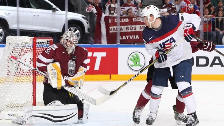 Американцы возглавили группу А