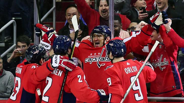 Радость хоккеистов «Вашингтона»