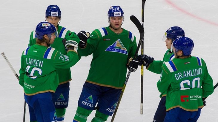 Игроки «Салавата»