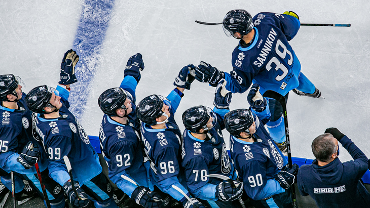Хоккеисты «Сибири»