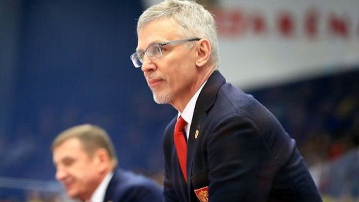 Игорь Ларионов