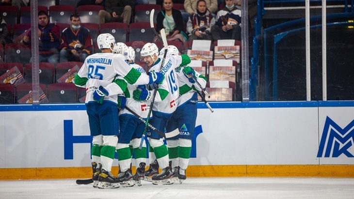 Хоккеисты «Салавата Юлаева»