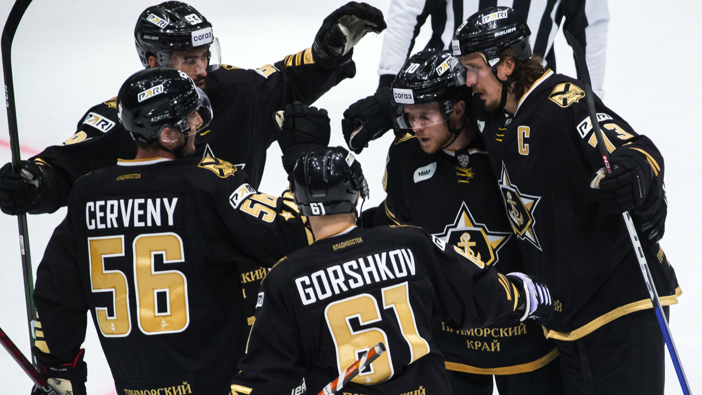 «Адмирал» в игре с «Куньлунем»