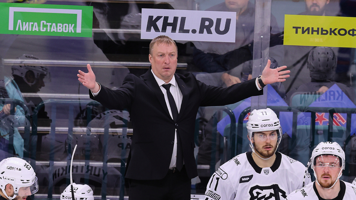 Алексей Заварухин — главный тренер «Трактора»