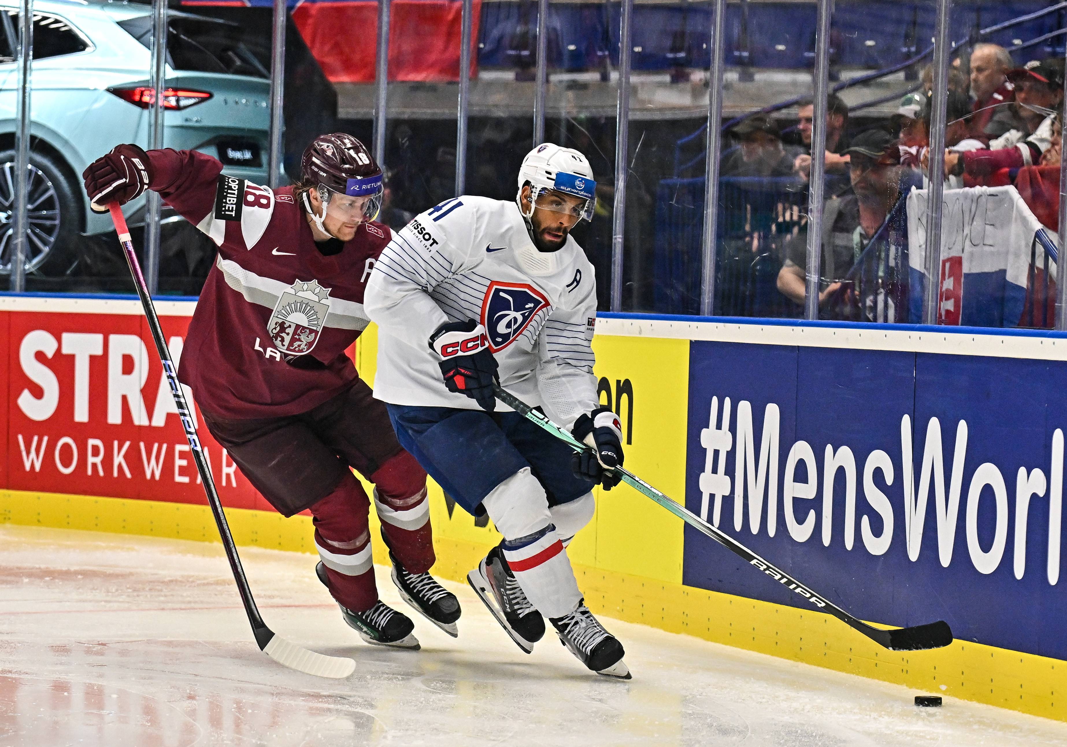 Латвия — Франция