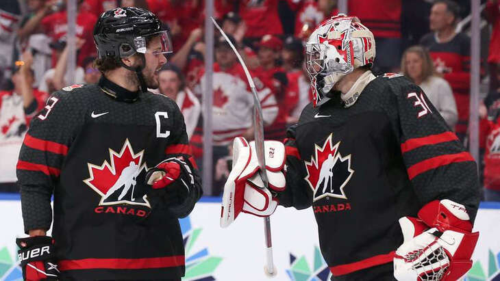 Сборная Канады