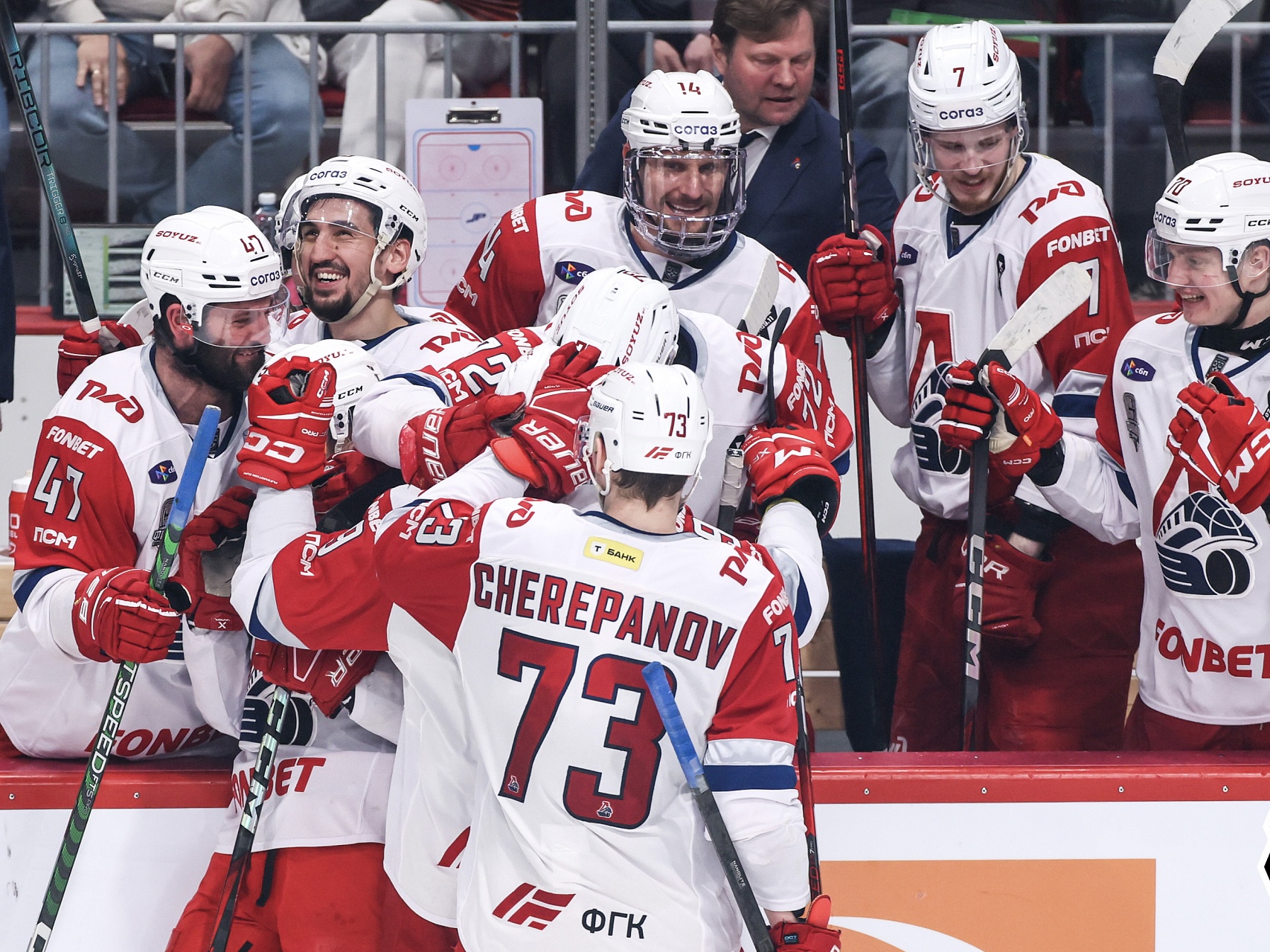 «Локомотив» победил в Челябинске