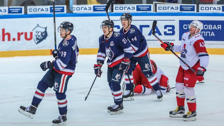 «Нефтехимик» — «Локомотив»