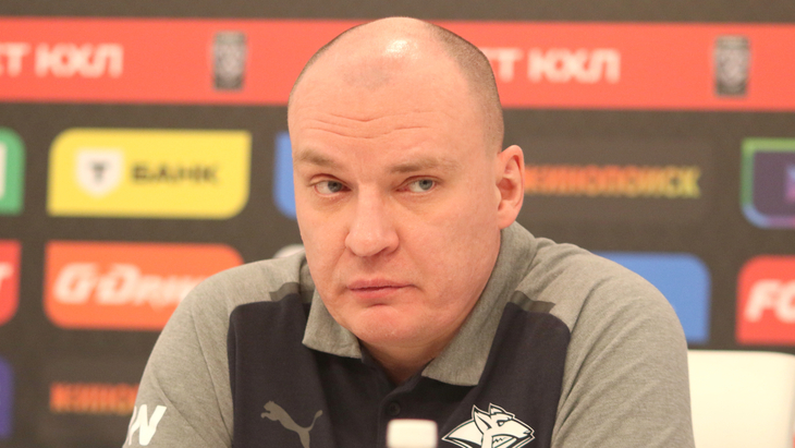 Андрей Разин — главный тренер «Металлурга»