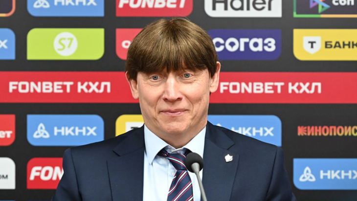 Игорь Гришин — главный тренер «Нефтехимика»