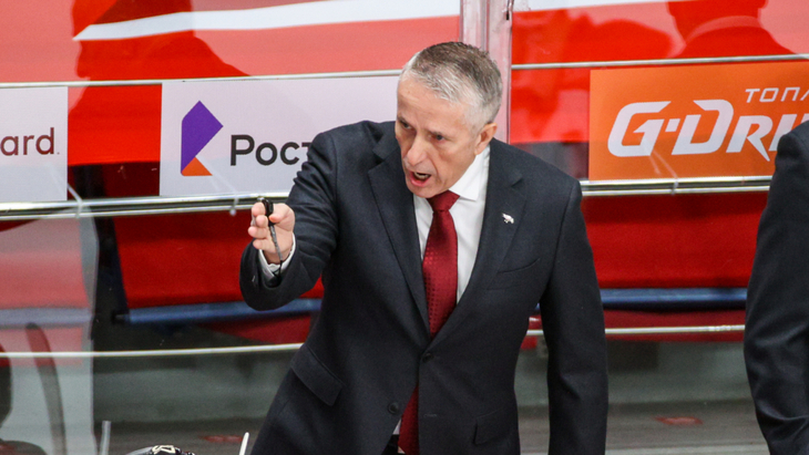 Боб Хартли — главный тренер «Локомотива»