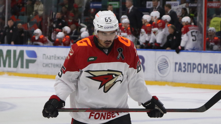 Наиль Якупов — нападающий «Авангарда»