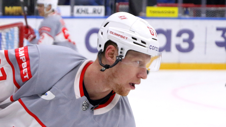 Михал Чайковский — защитник «Трактора»