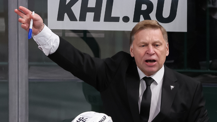 Евгений Корешков — главный тренер «Трактора»