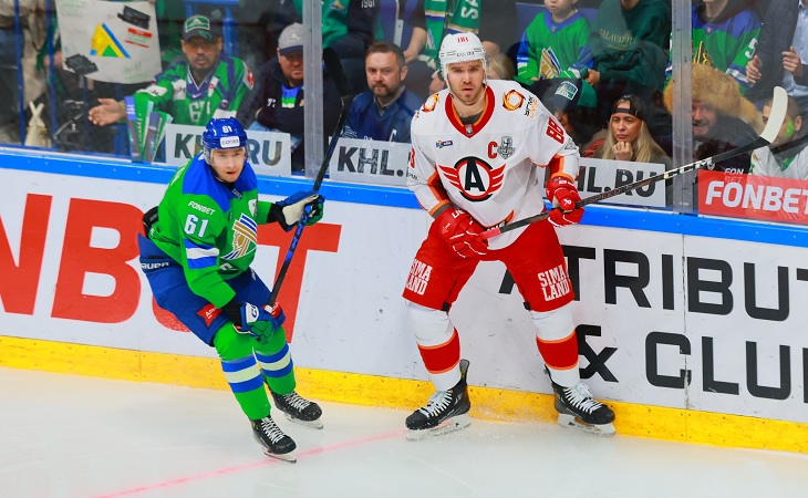 Данил Алалыкин («Салават Юлаев») и Никита Трямкин («Автомобилист»)