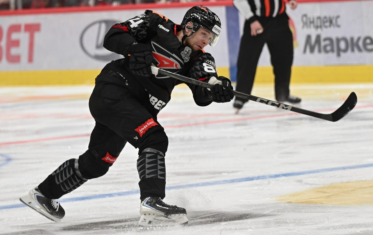 Михаил Гуляев