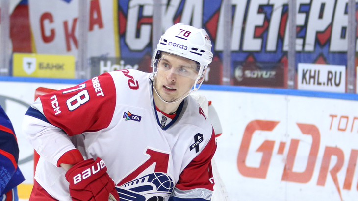 Максим Шалунов — нападающий «Локомотива»