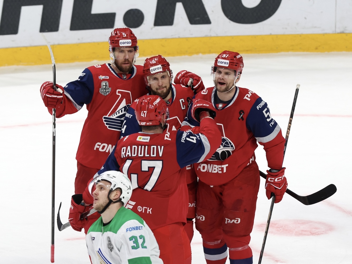 «Локомотив» громит «СЮ» 3-0