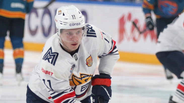 Никита Михайлис — нападающий «Металлурга»