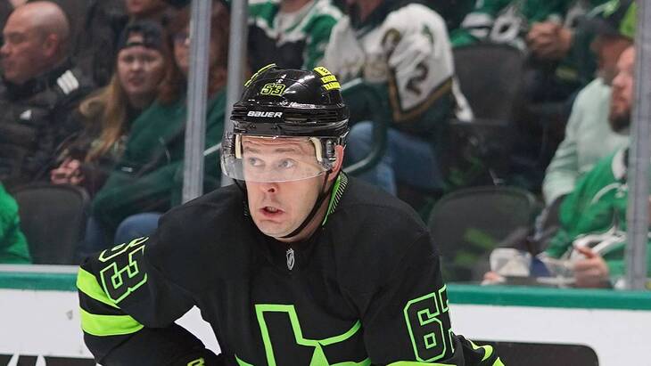 Евгений Дадонов