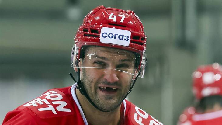 Александр Радулов