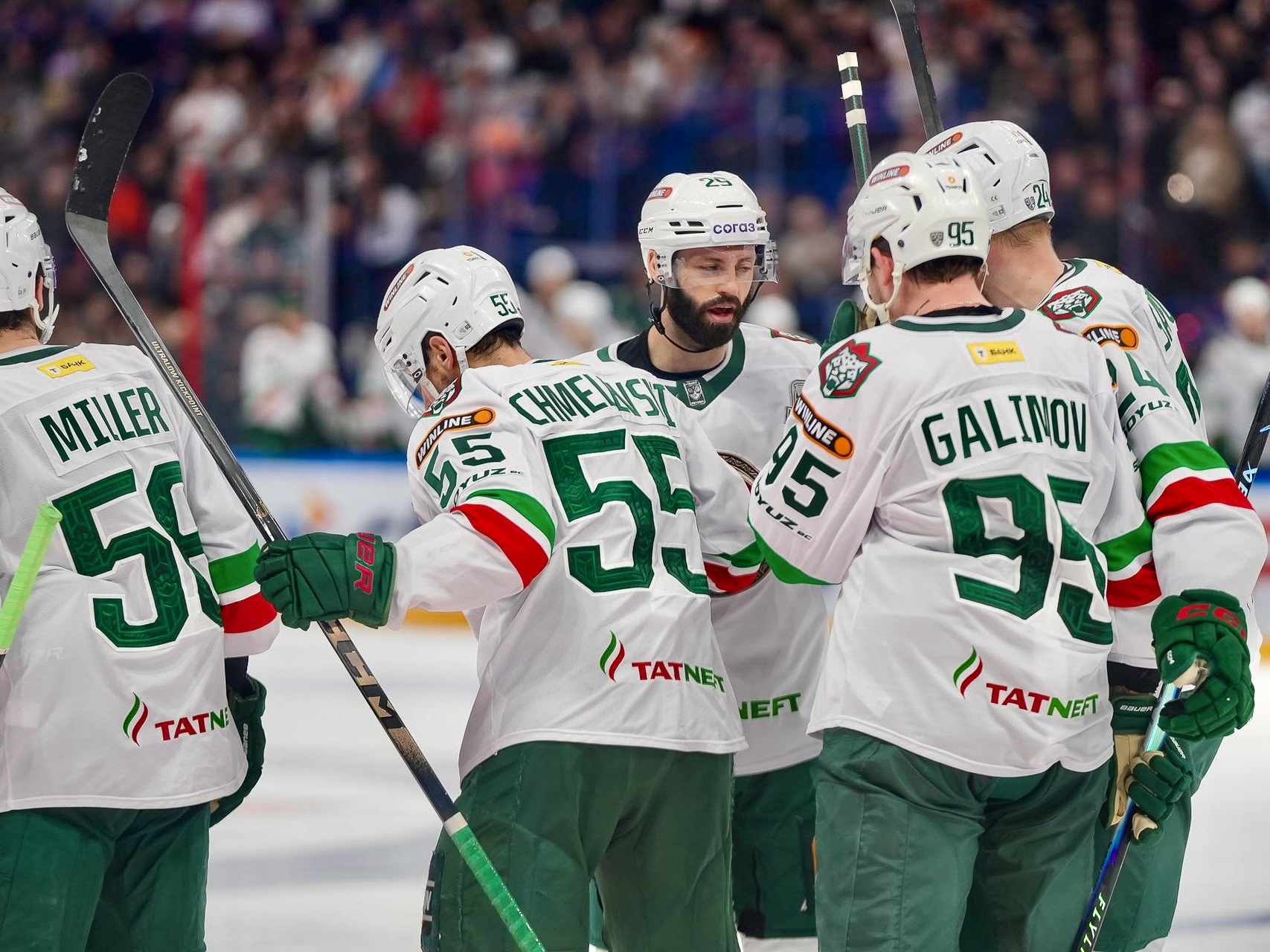 «Ак Барс» снес «Металлург» Мг — 5:2