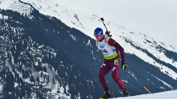 Александр Логинов