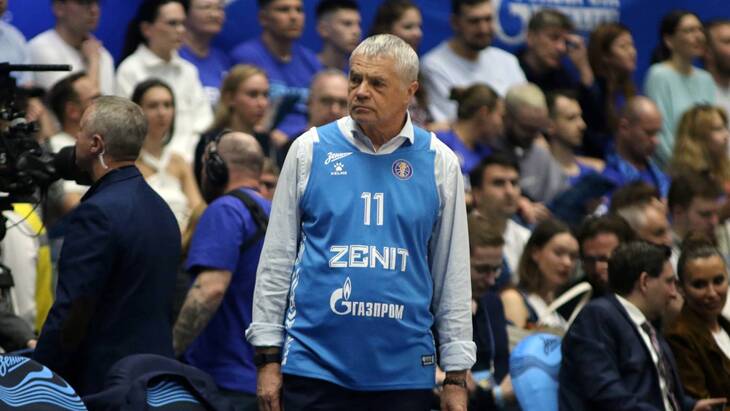 Александр Медведев