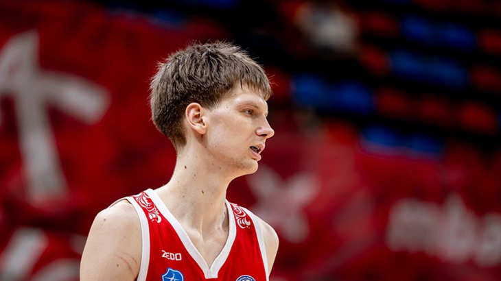 Павел Савков